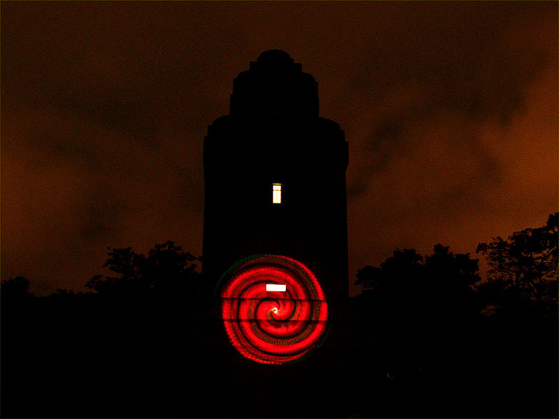 Datei:Drachenfest 2009 Lasershow.jpg