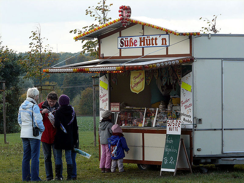 Datei:Drachenfest 2009 Suesses.jpg